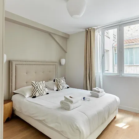 Elegant Et Confortable - Perreire Apartman *