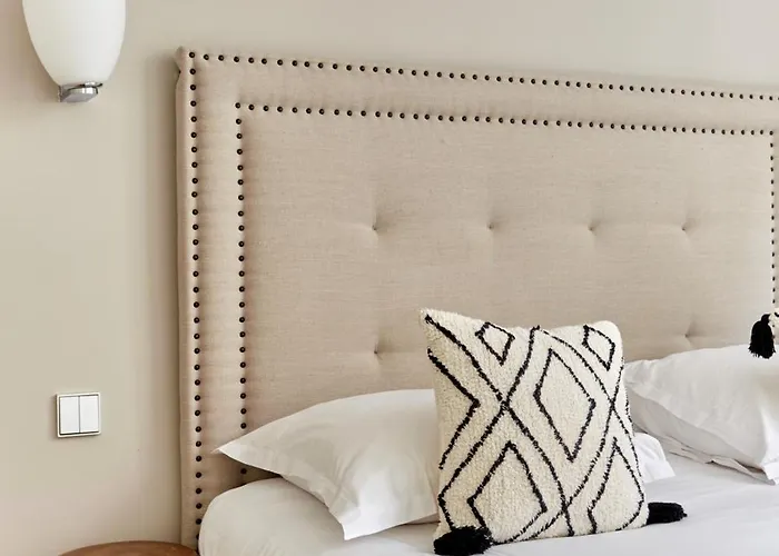 Elegant Et Confortable - Perreire * Paris