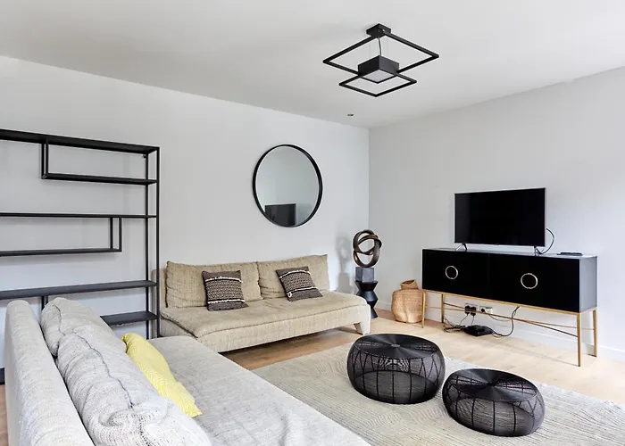 Lägenhet Elegant Et Confortable - Perreire Paris